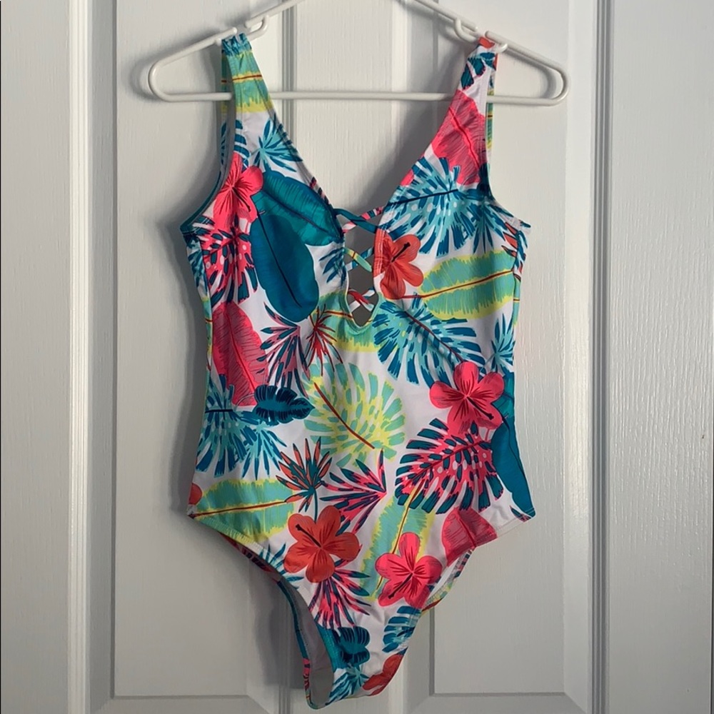 Tropical one piece bathing suit